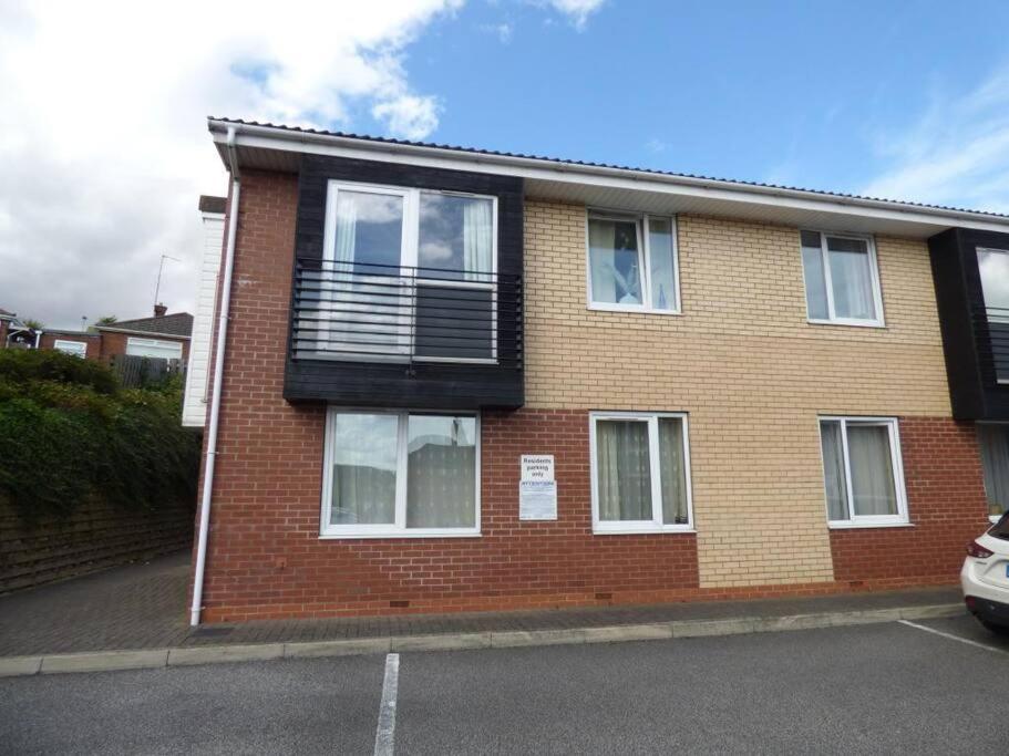 2 Bedroom Luxury City Centre Apt Lincoln Bagian luar foto