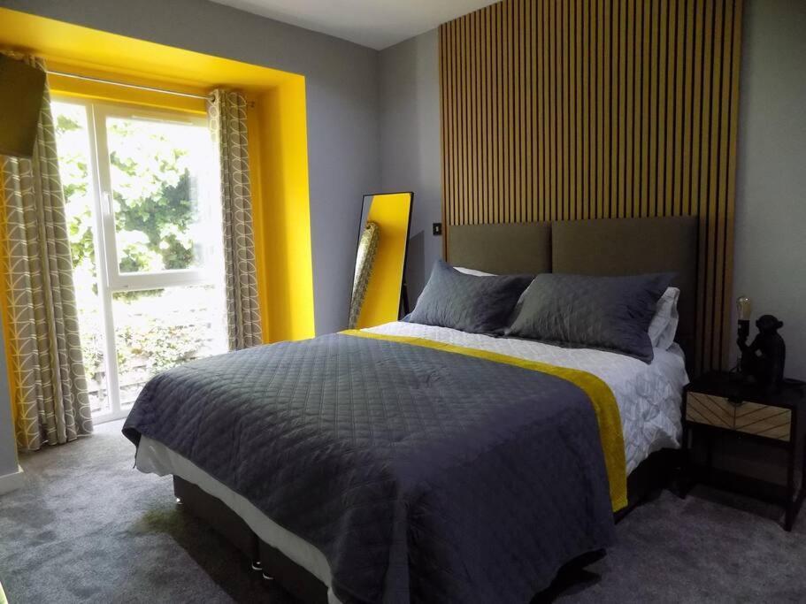 2 Bedroom Luxury City Centre Apt Lincoln Bagian luar foto
