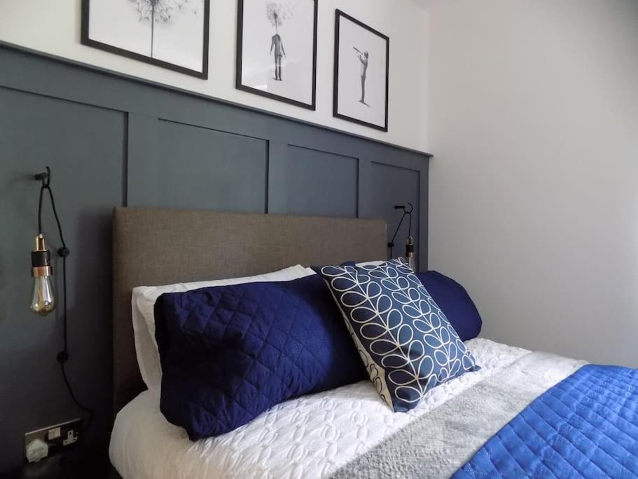 2 Bedroom Luxury City Centre Apt Lincoln Bagian luar foto